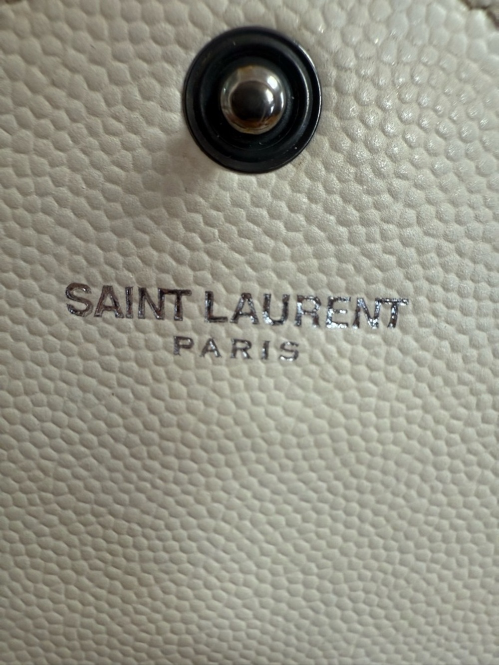 SAINT LAURENT
White Matelasse Quilted Grained Leather Envelope Chain Wallet Bag - Picture 10 of 12